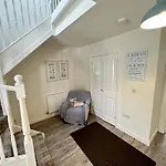 Holiday home Lens Lookout - Seaview And Balcony - Part Of The The Bay Village With Pool, Gym And Direct Access, Pub, Restaurant, Tennis And Meadows Walks
