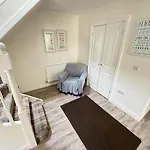 Holiday home Lens Lookout - Seaview And Balcony - Part Of The The Bay Village With Pool, Gym And Direct Access, Pub, Restaurant, Tennis And Meadows Walks