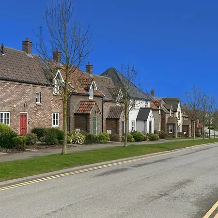 Casa vacanze Lens Lookout - Seaview And Balcony - Part Of The The Bay Village With Pool, Gym And Direct Access, Pub, Restaurant, Tennis And Meadows Walks