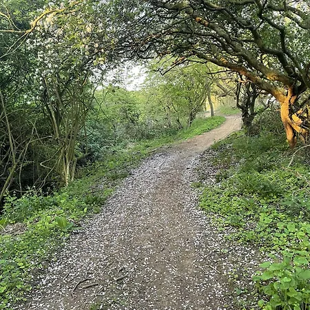 Lens Lookout - Seaview And Balcony - Part Of The The Bay Village With Pool, Gym And Direct Access, Pub, Restaurant, Tennis And Meadows Walks