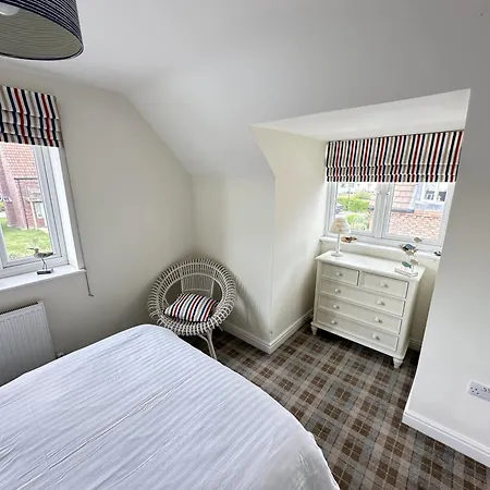 Lens Lookout - Seaview And Balcony - Part Of The The Bay Village With Pool, Gym And Direct Access, Pub, Restaurant, Tennis And Meadows Walks Casa vacanze *