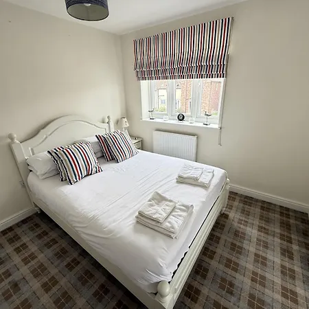 Lens Lookout - Seaview And Balcony - Part Of The The Bay Village With Pool, Gym And Direct Access, Pub, Restaurant, Tennis And Meadows Walks Casa de Férias